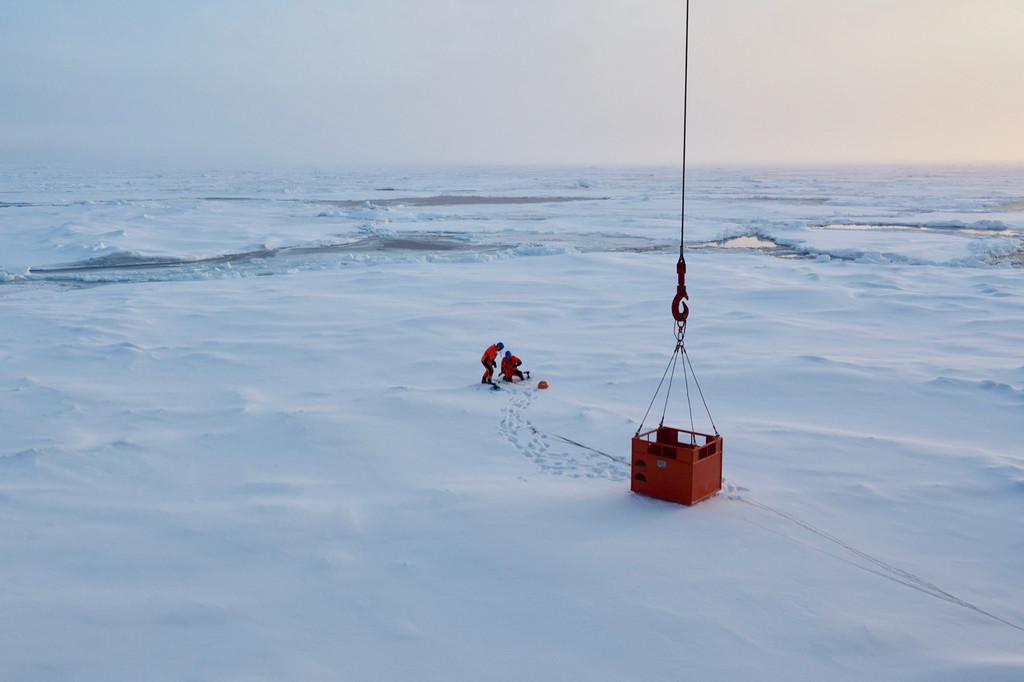 polar researchers working on the Arctic sea ice