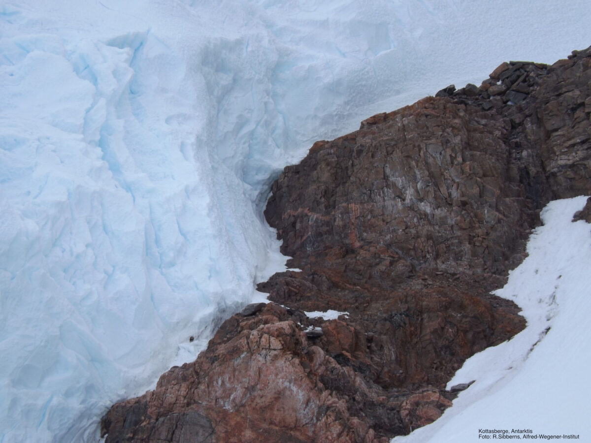 Die antarktischen Kottasberge haben einen deutschsprachigen geographischen Namen